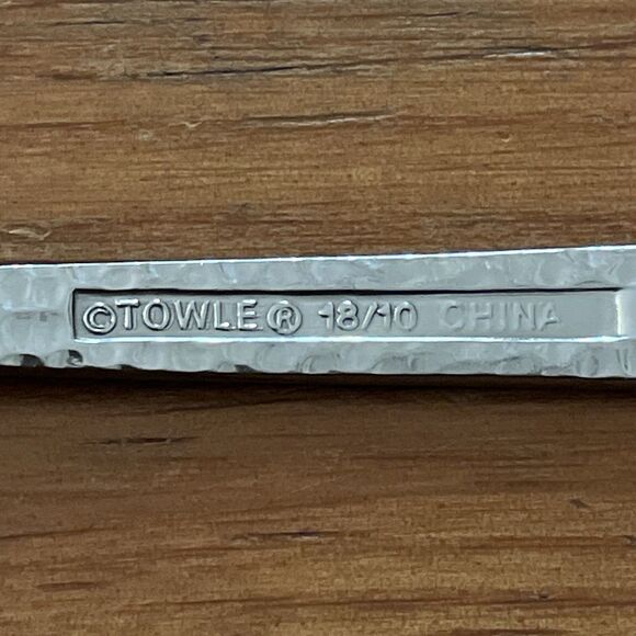 Towle America Hammered Stainless Flatware 4 PC Lot Forks and Spoons - Picture 2 of 7